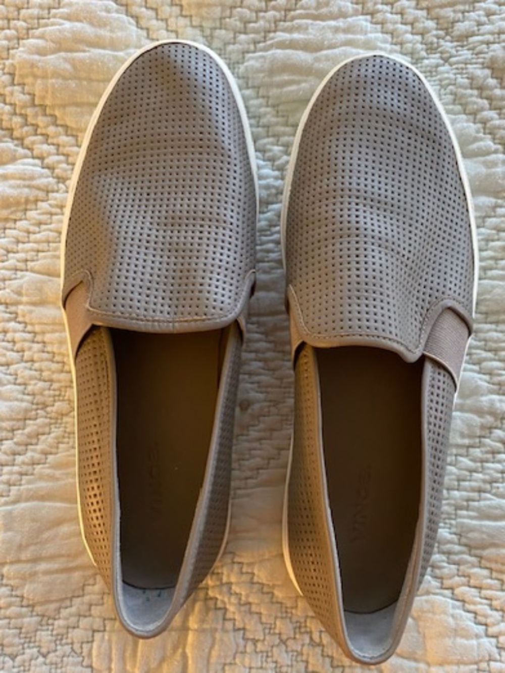 Vince Taupe Leather Loafers – White Sole – Women’s Size US9/EUR39